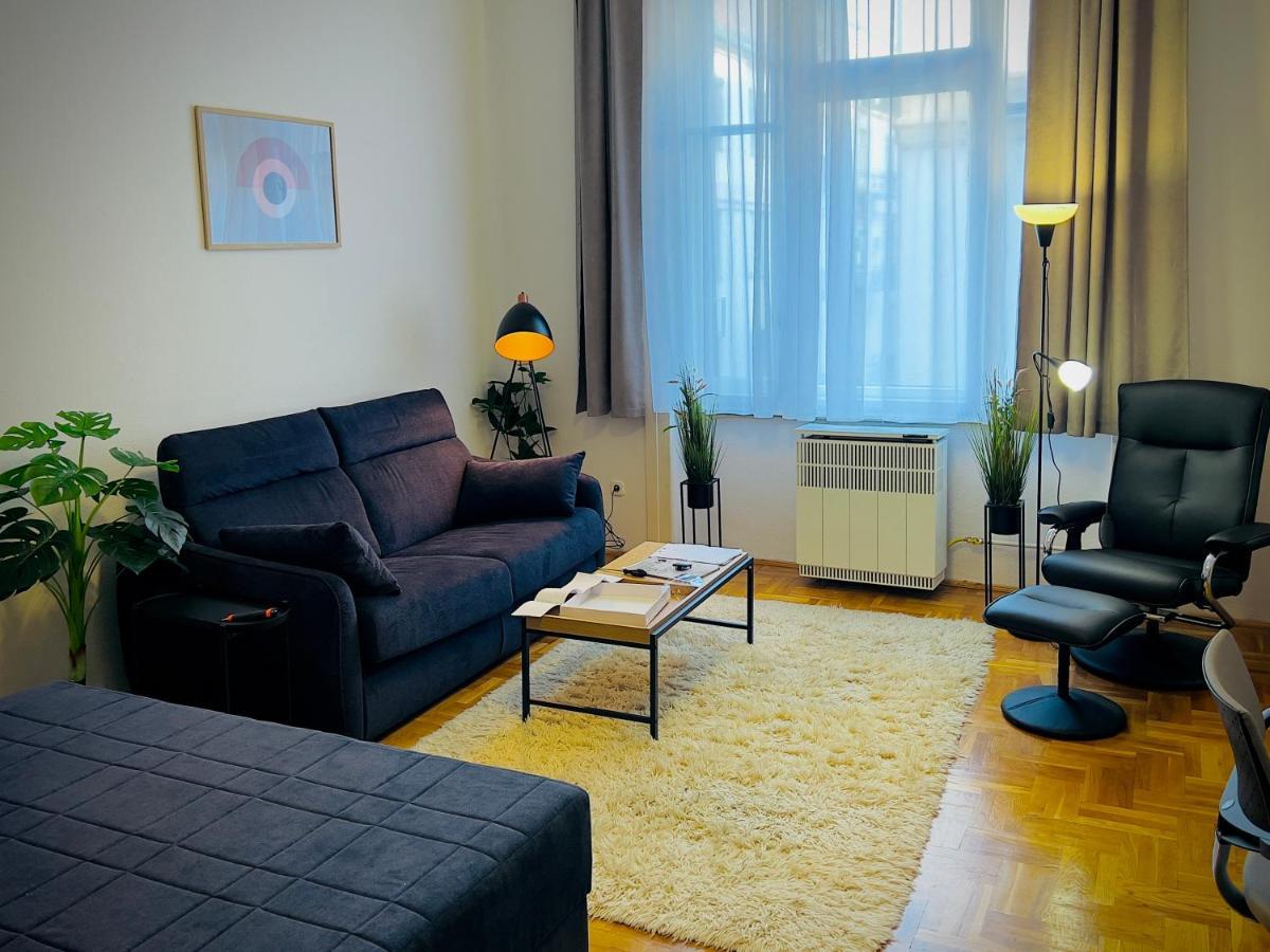 Residence In The Pedestrial Area Budapest Extérieur photo